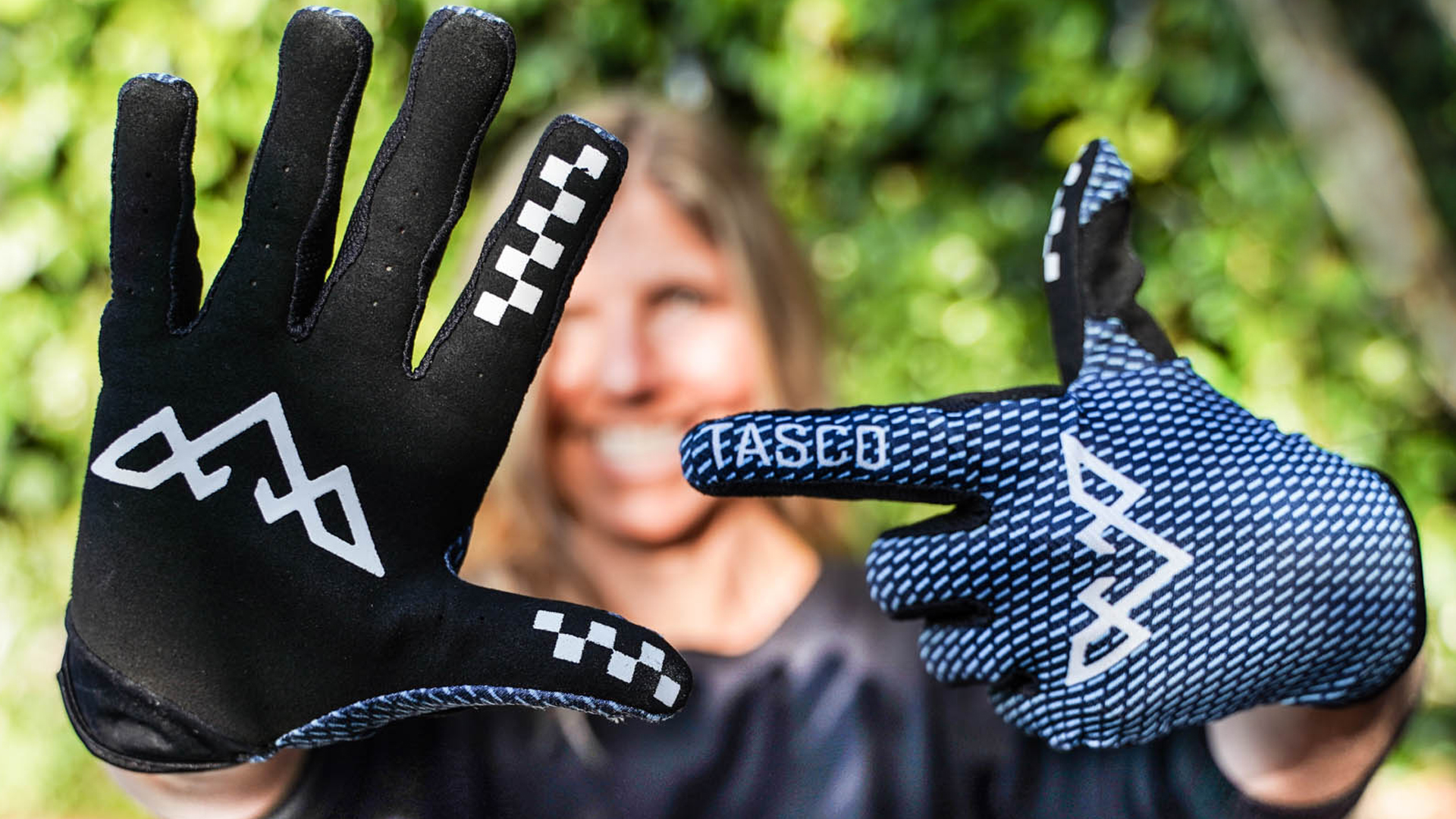 Tasco MTB Double Digit Gloves Review